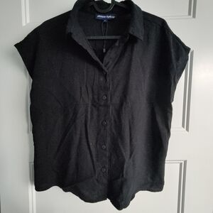 Pleione Black Short Sleeve Button-Down Collared Top